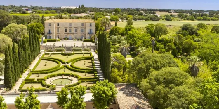 Plongez dans les coulisses du Château de Flaugergues