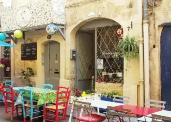 La cantine colorée des T’ocqués