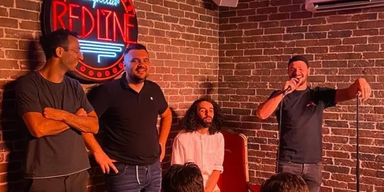 Les artistes locaux montent sur les planches du comedy club