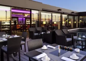 Un afterwork mélodieux et chic au rooftop du Vertigo