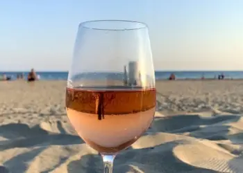 Un rosé et un ventilateur !