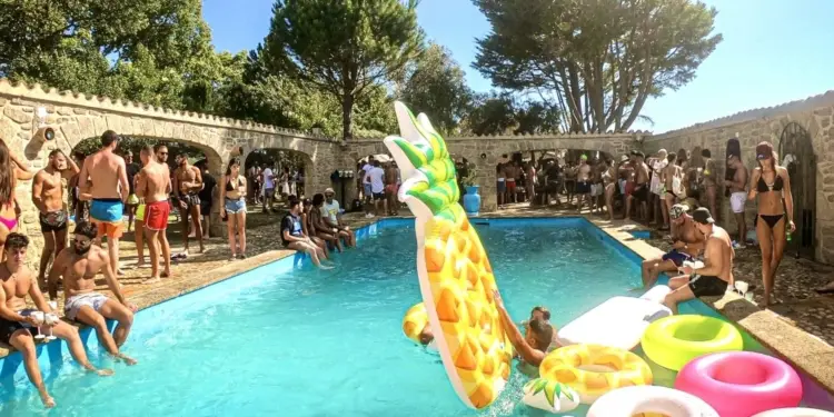 Montpellier : électro, cocktails et pool party
