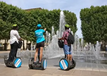 Une visite insolite en gyropode à la découverte de la ville, son histoire, ses personnages