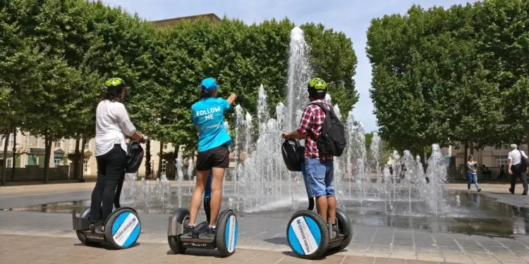 Une visite insolite en gyropode à la découverte de la ville, son histoire, ses personnages