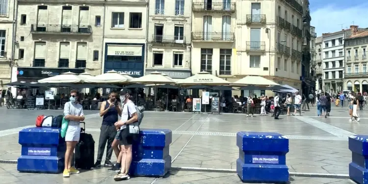Montpellier : au revoir les blocs en béton sur la Comédie