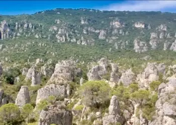 On craque pour le cirque de Mourèze