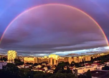 Montpellier sous un sublime arc en ciel