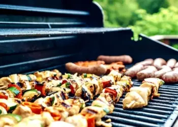 Les champions de France de la grillade sortent leur barbecue