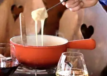 Et si on se faisait une fondue au chalet Chamoniard ?