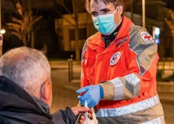 Personnes isolées : « Croix-Rouge chez vous » poursuit son accompagnement