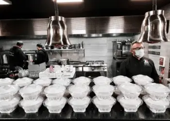 Montpellier : le restau Pompadour offre des repas aux plus démunis