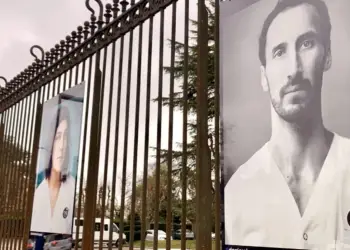 « Derrière les masques », l’expo qui rend hommage aux soignants