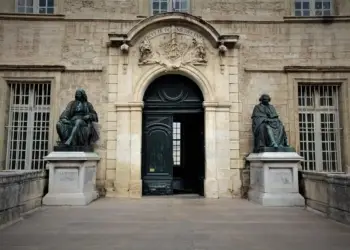 « Les grandes figures de la médecine » s'exposent à l’hôpital Arnaud de Villeneuve