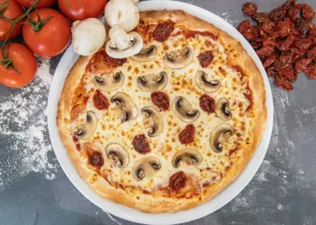 Etudiant Ciel Bleu lance une opération « pizza gratuite »