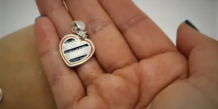 Solidarité le MHSC sort des bijoux engagés V2