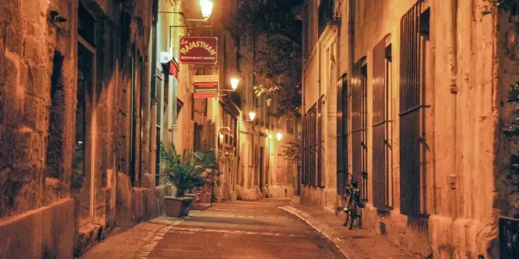 Participez à une enquête au cœur des monuments de Montpellier