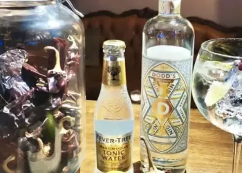 Juniper, le bar qui jongle avec le Gin