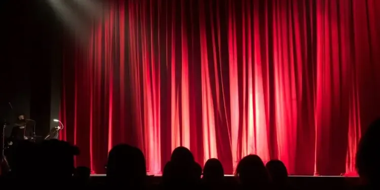 Passez le Réveillon au théâtre Grand Mélo Paradis