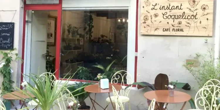 L’Instant coquelicot, l'adresse hybride qui sent bon les fleurs et le café