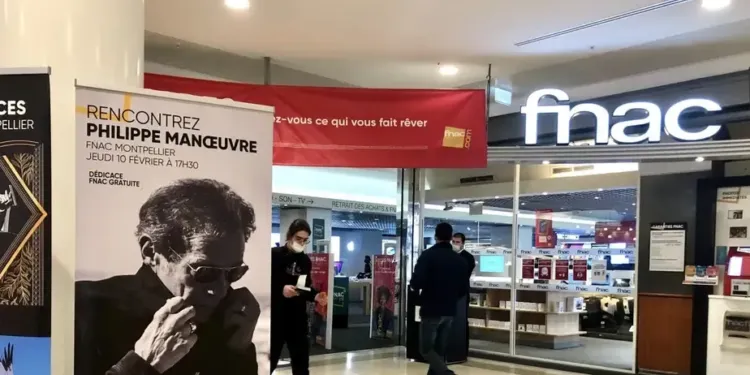 Philippe Manoeuvre en dédicace à la FNAC