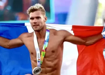 Kevin Mayer Decroche Son Deuxieme Titre Mondial Du Decathlon