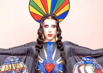 Le casting de Drag Race France est en tournée live à Montpellier