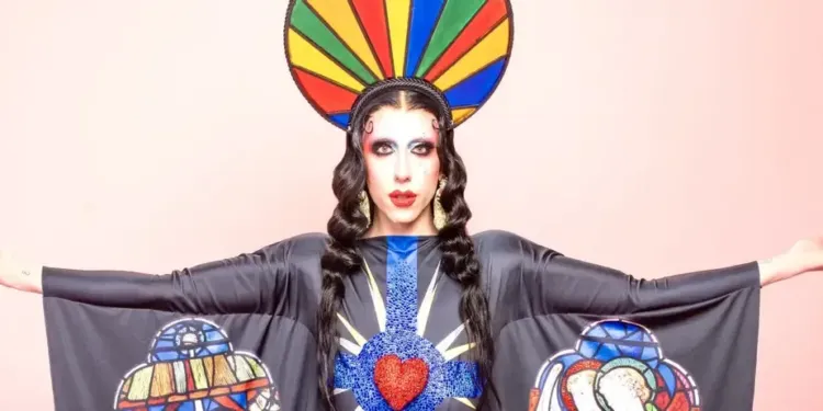 Le casting de Drag Race France est en tournée live à Montpellier