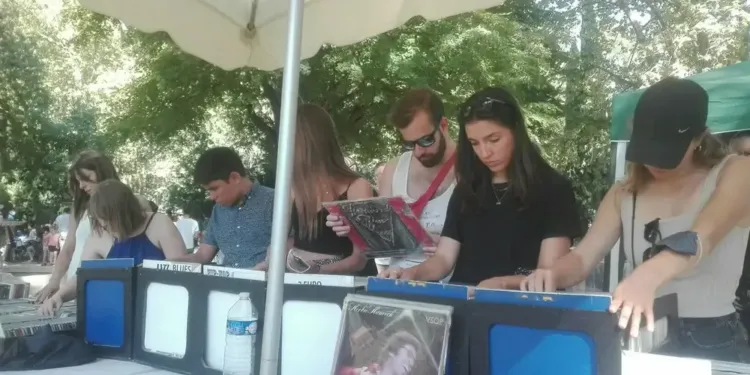 Montpellier : une bourse aux vinyles au Parc Rimbaud