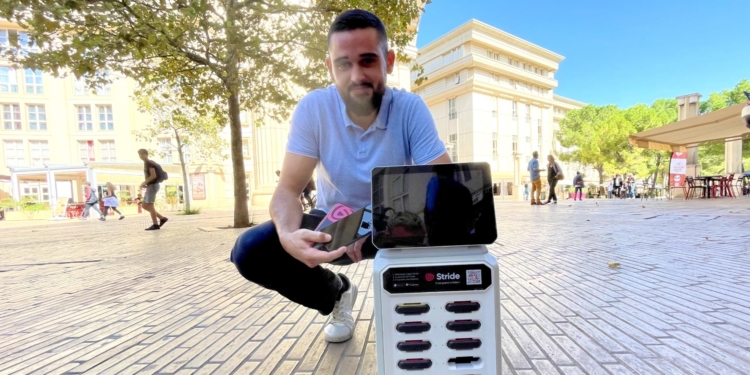 Montpellier : des batteries en libre-service pour recharger ton portable