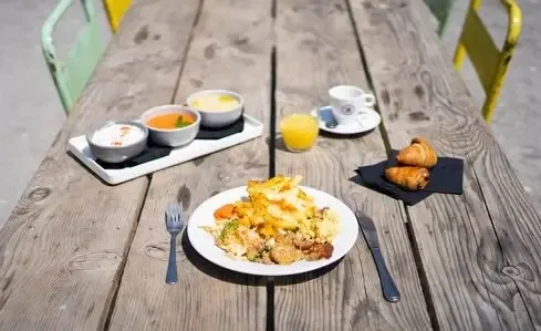 Brunch à l’Anglaise, sucré, salé ou tout ça à la fois à Tropisme Montpellier