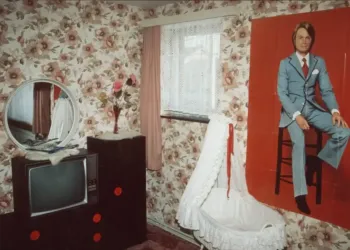 Le Pavillon Populaire accueillera du 29 octobre 22 au 15 janvier 23, l’exposition “Métamorphose. La photographie en France 1968-1989”, en 240 œuvres issues d'une quarantaine de collections de toute la France.