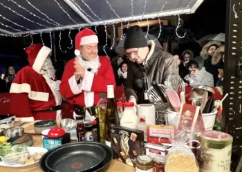 Montpellier Lemission De Cyril Lignac En Direct Du Marche De Noel