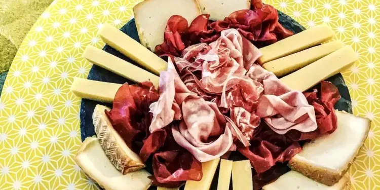 Montpellier : une raclette party à la Halle Tropisme