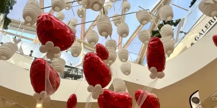 Montpellier : le Polygone en mode Saint-Valentin