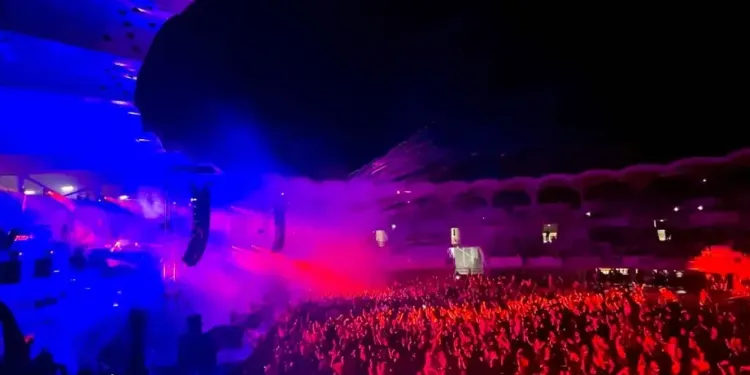 Les Gipsy Kings et Nicolas Reyes aux arènes de Lunel