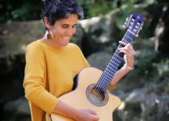 Marianne Aya Omac en concert au Jam pour la sortie de son nouvel album