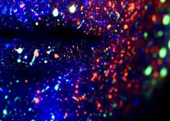 Shot, danse et paillettes : la soirée Glitt est de retour
