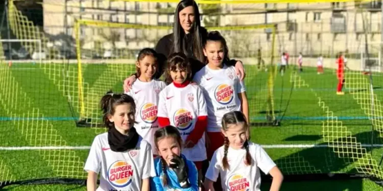 Saint-Aunès : quand le logo Burger King devient Burger Queen !