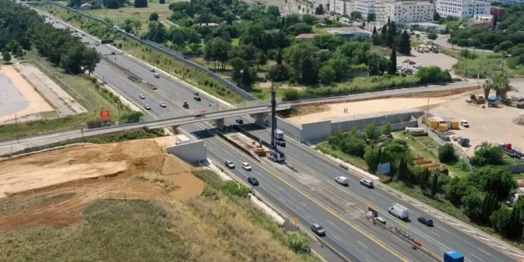 Montpellier : la construction du pont avancent à grands pas sur l’A709