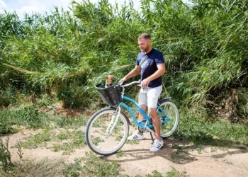 Aller à la plage, à vélo et gratuitement, c’est possible tout l’été depuis Villeneuve-lès-Maguelone