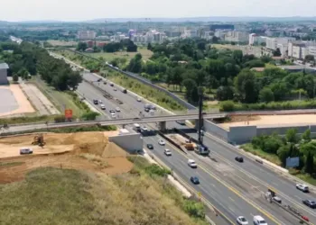 Construction du pont au-dessus de l’A709 : fermeture de l’autoroute pour deux nuits à Montpellier