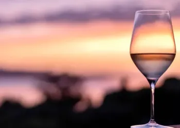 Tapas, vin et concerts : vivez des mercredis inoubliables à Villeneuve-lès-Maguelone
