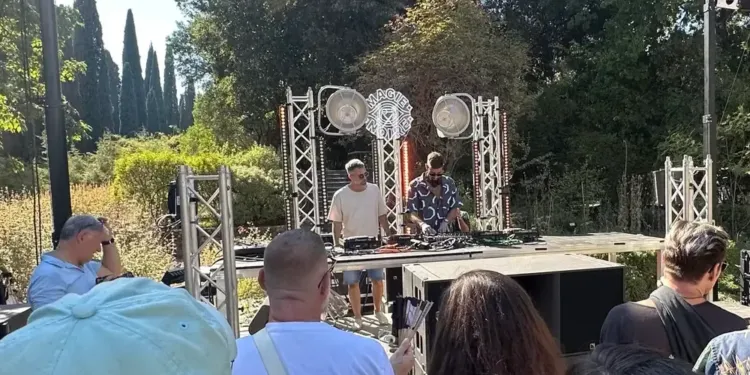 10h De Sets Electro Au Jardin Des Plantes A Montpellier