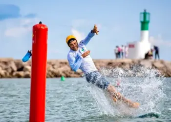 Carnon met les voiles pour le Wingfoil festival