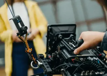 Casting série TV de jeunes femmes pour jouer des lycéennes à côté de Montpellier