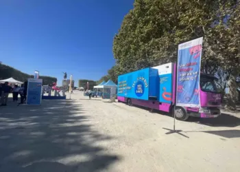 Le Bus Mes Tips Sante Fait Etape A Montpellier Pour Accompagner Les Jeunes Sur Leur Sante