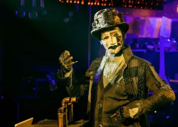 Le spectacle musical “Gabor et les chapeaux rouillés” sur la scène du grand Pic Saint-Loup