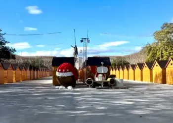 Montpellier : les chalets de Noël sont arrivés au Peyrou