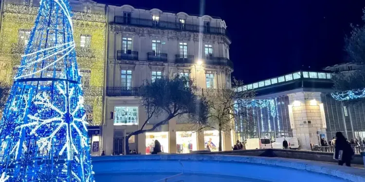 Montpellier : une structure géante lumineuse à base de bouteilles recyclées