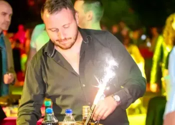 Paillettes, DJ et Champagne, célébrez le Nouvel An au Mas du Cheval à Lattes
